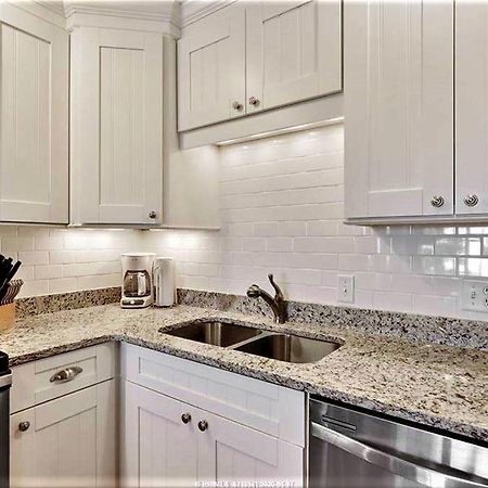 Direct Oceanfront Private Villa Overlooking Pool/Beach - South Forest Beach - Right Next To Coligny Plaza Hilton Head Island Εξωτερικό φωτογραφία